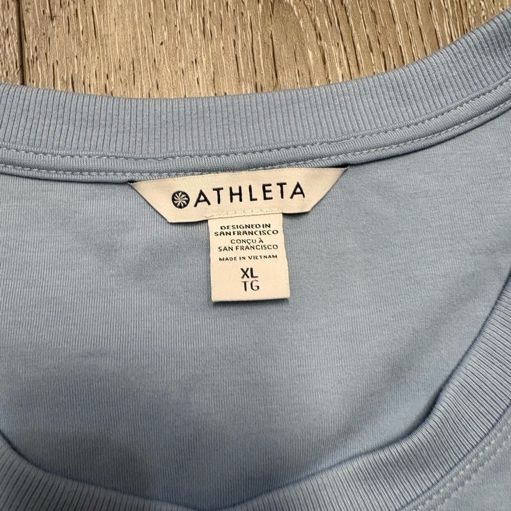 Athleta Harlow Hybrid Tee blue - Picture 4 of 11